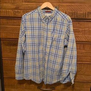 Men’s Columbia button down